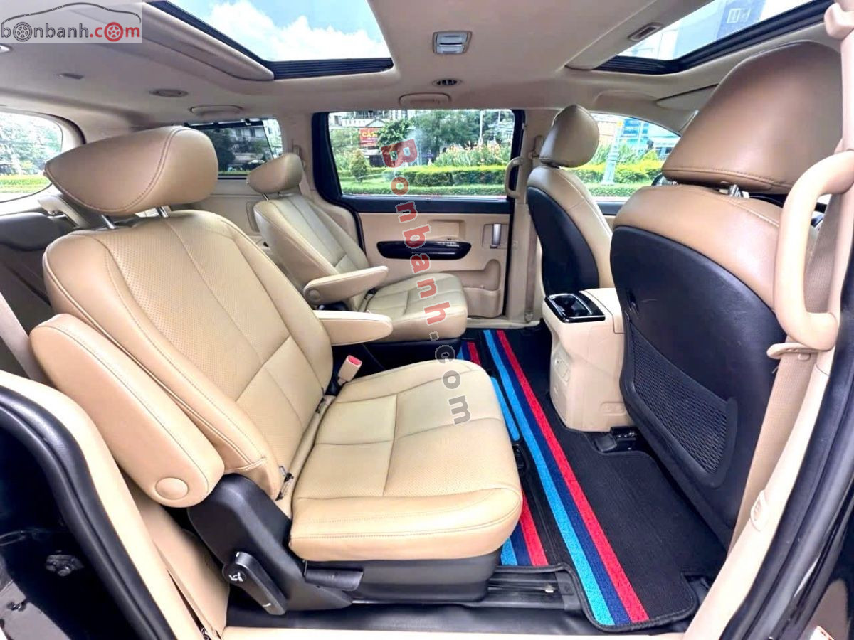 Bán ô tô Kia Sedona 2.2 DAT Luxury - 2020 - xe cũ