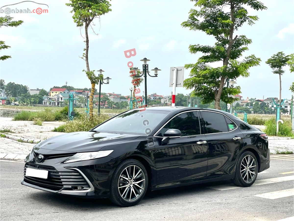 Bán ô tô Toyota Camry 2.5Q - 2022 - xe cũ