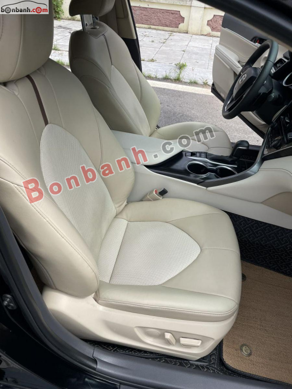 Bán ô tô Toyota Camry 2.5Q - 2022 - xe cũ