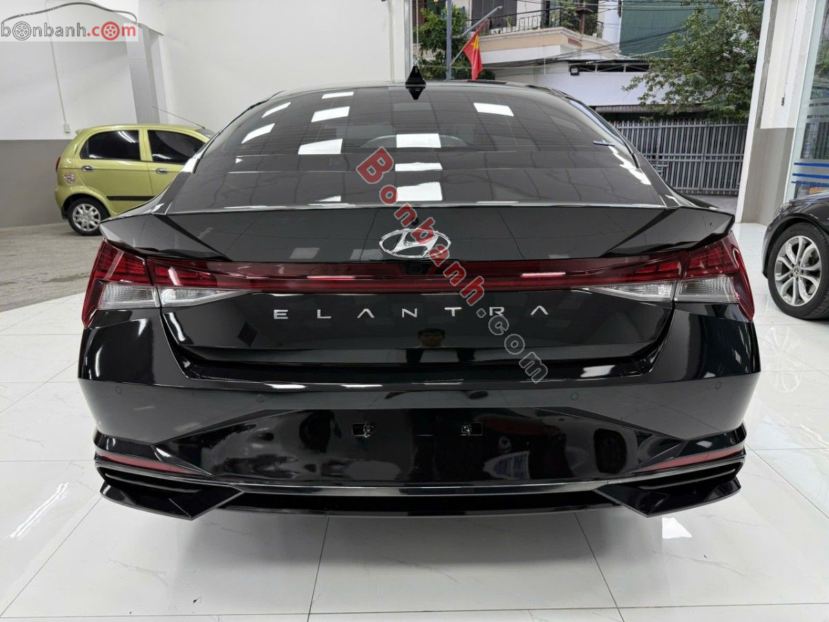 Bán ô tô Hyundai Elantra 1.6 AT Đặc biệt - 2025 - xe cũ