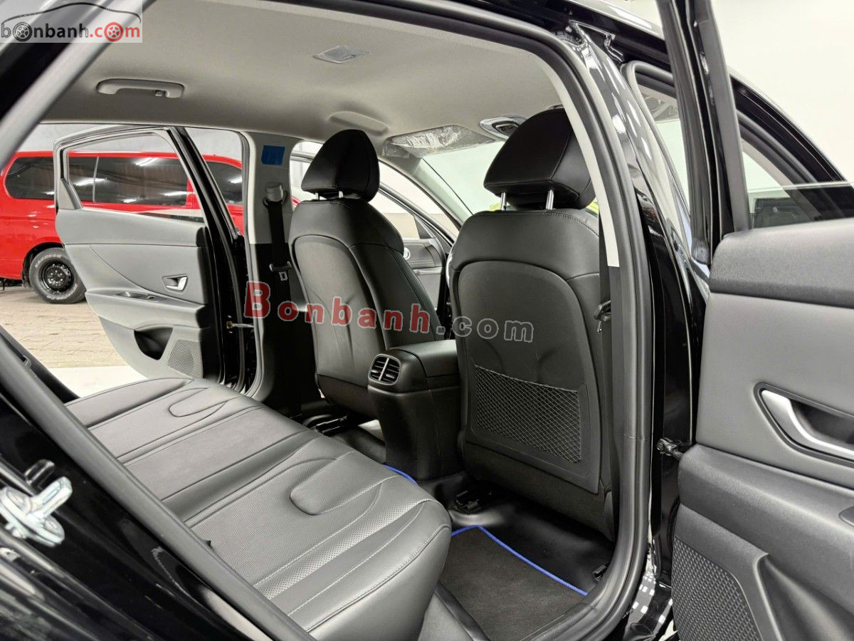 Bán ô tô Hyundai Elantra 1.6 AT Đặc biệt - 2025 - xe cũ