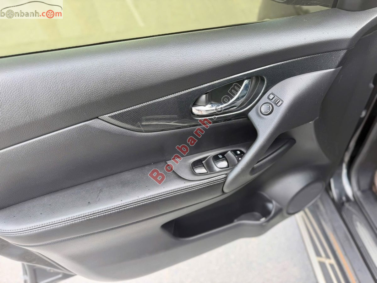Bán ô tô Nissan X trail 2.5 SV 4WD - 2018 - xe cũ