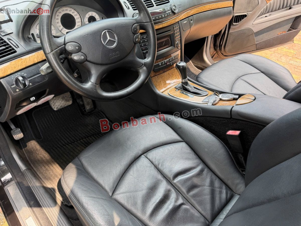 Bán ô tô Mercedes Benz E class E200 - 2008 - xe cũ