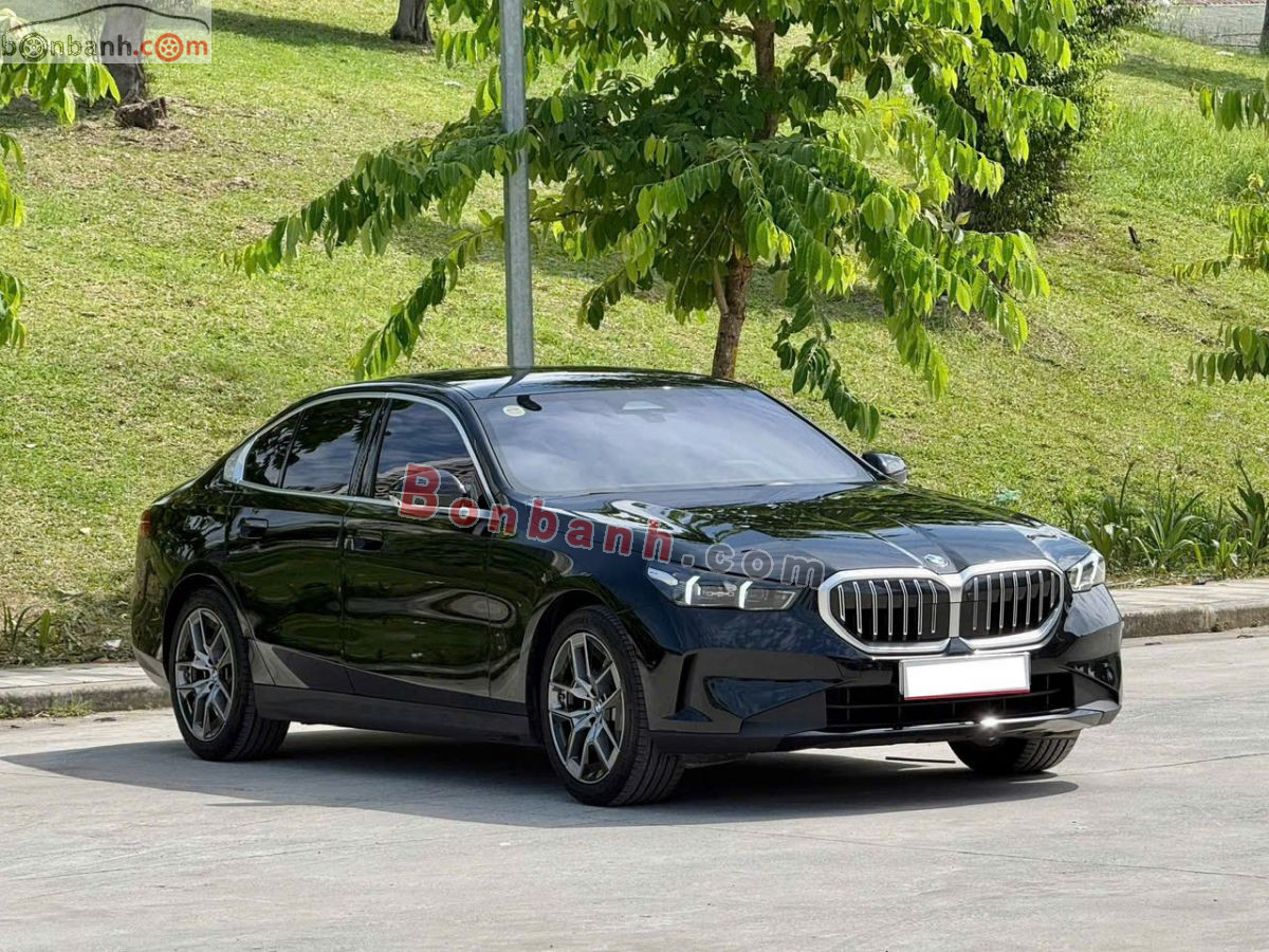Bán ô tô BMW 5 Series 520i Premium - 2025 - xe cũ