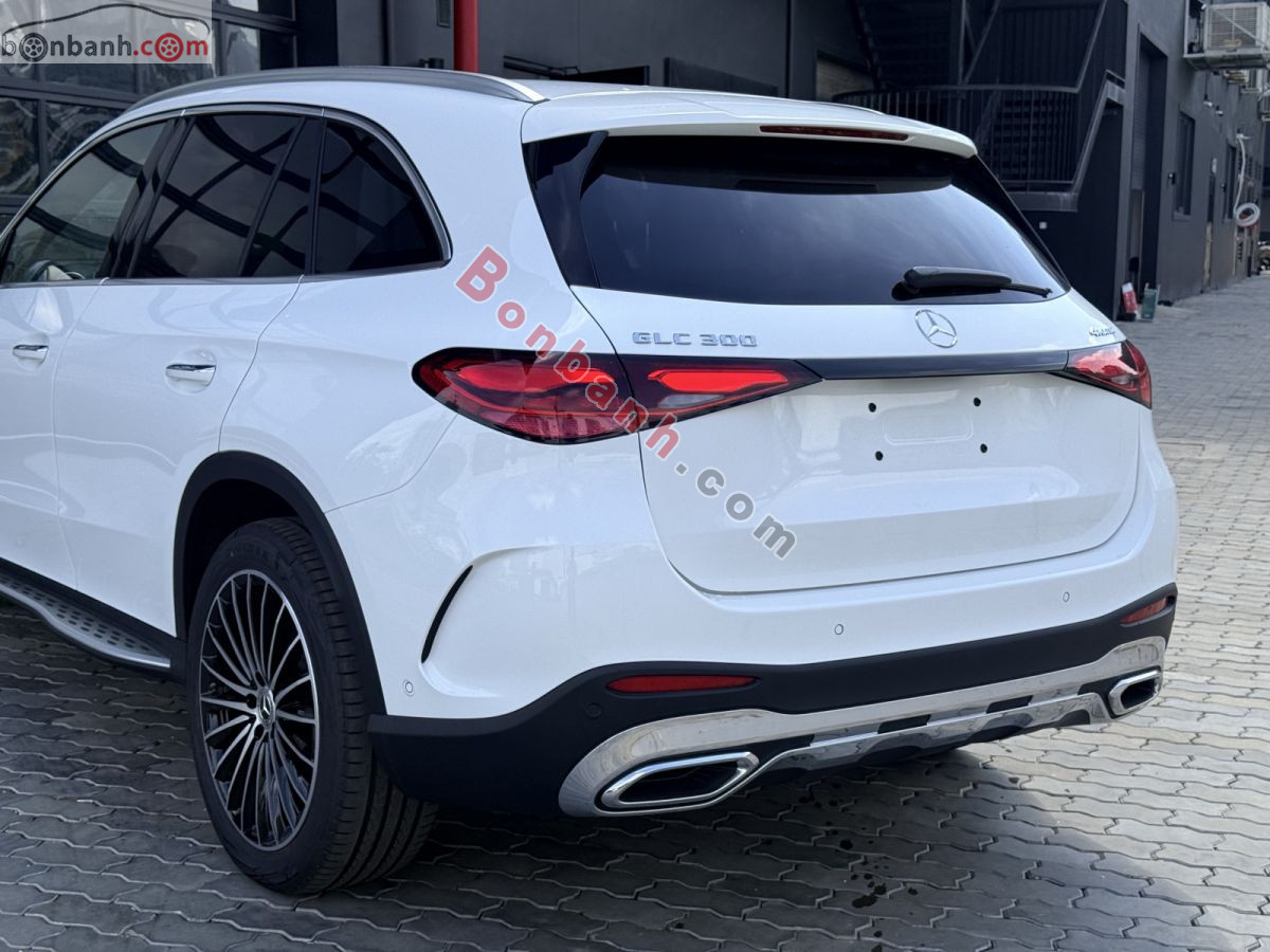 Bán ô tô Mercedes Benz GLC 300 4Matic - 2025 - xe cũ