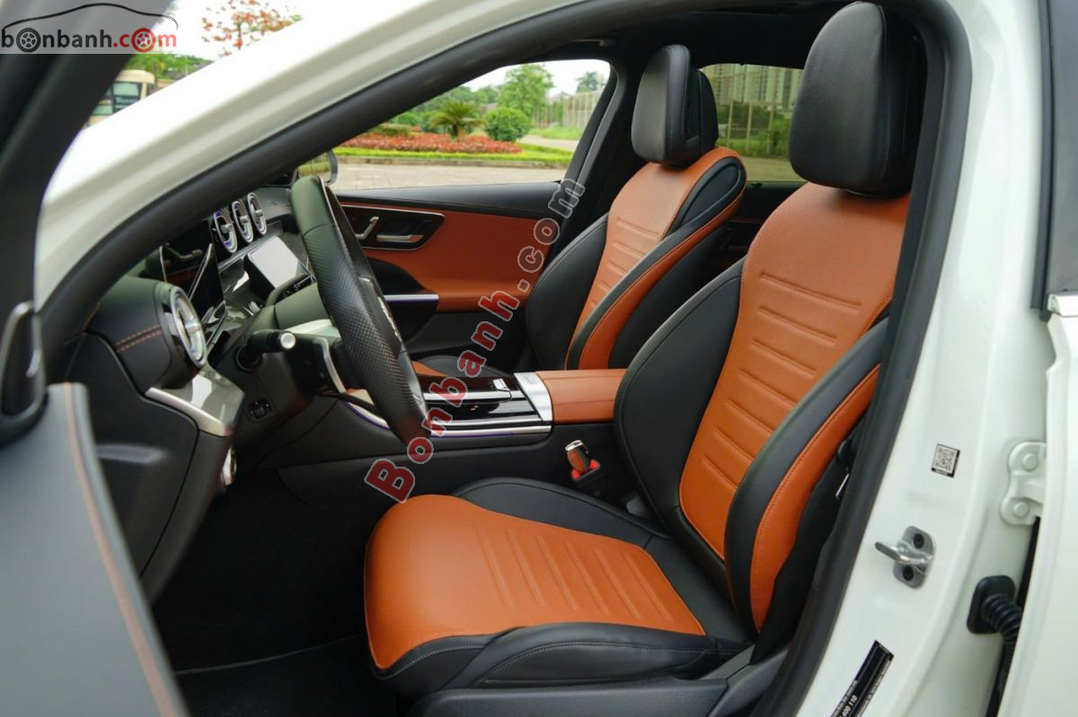 Bán ô tô Mercedes Benz C class C300 AMG - 2025 - xe mới