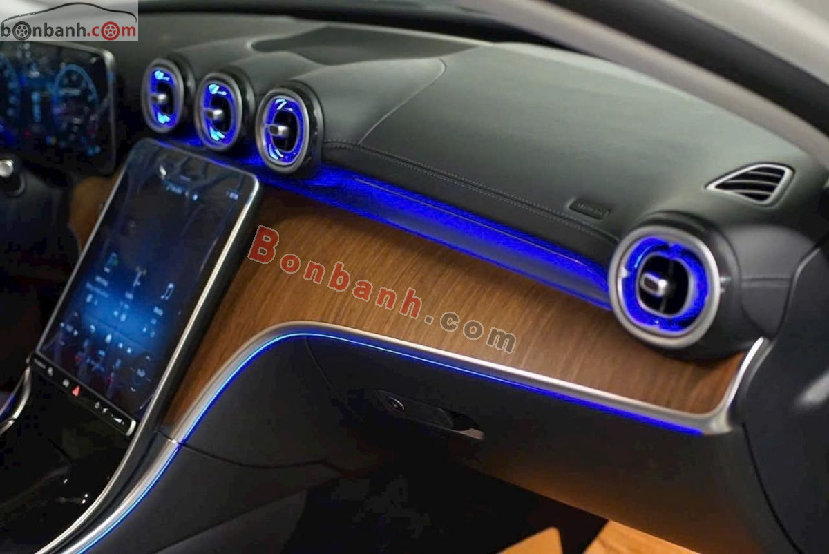Bán ô tô Mercedes Benz C class C200 Avantgarde Plus - 2025 - xe mới
