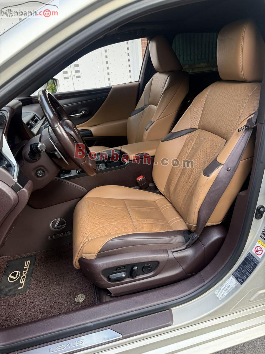 Bán ô tô Lexus ES 250 - 2018 - xe cũ
