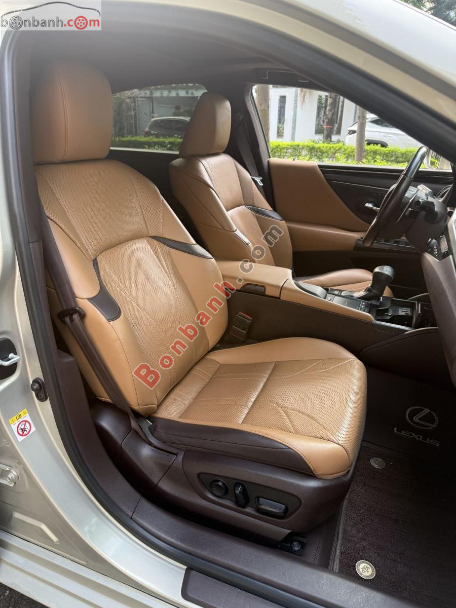Bán ô tô Lexus ES 250 - 2018 - xe cũ
