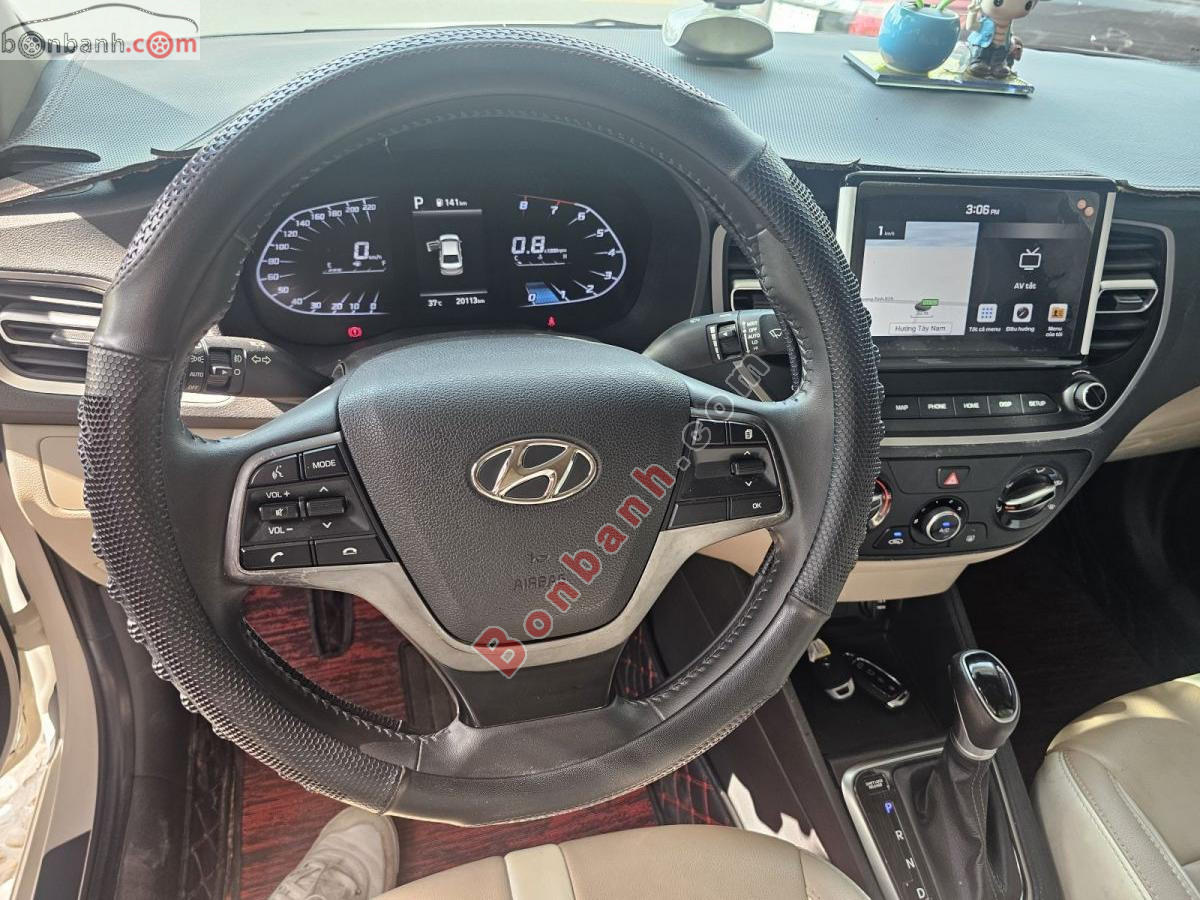 Bán ô tô Hyundai Accent 1.4 AT - 2021 - xe cũ