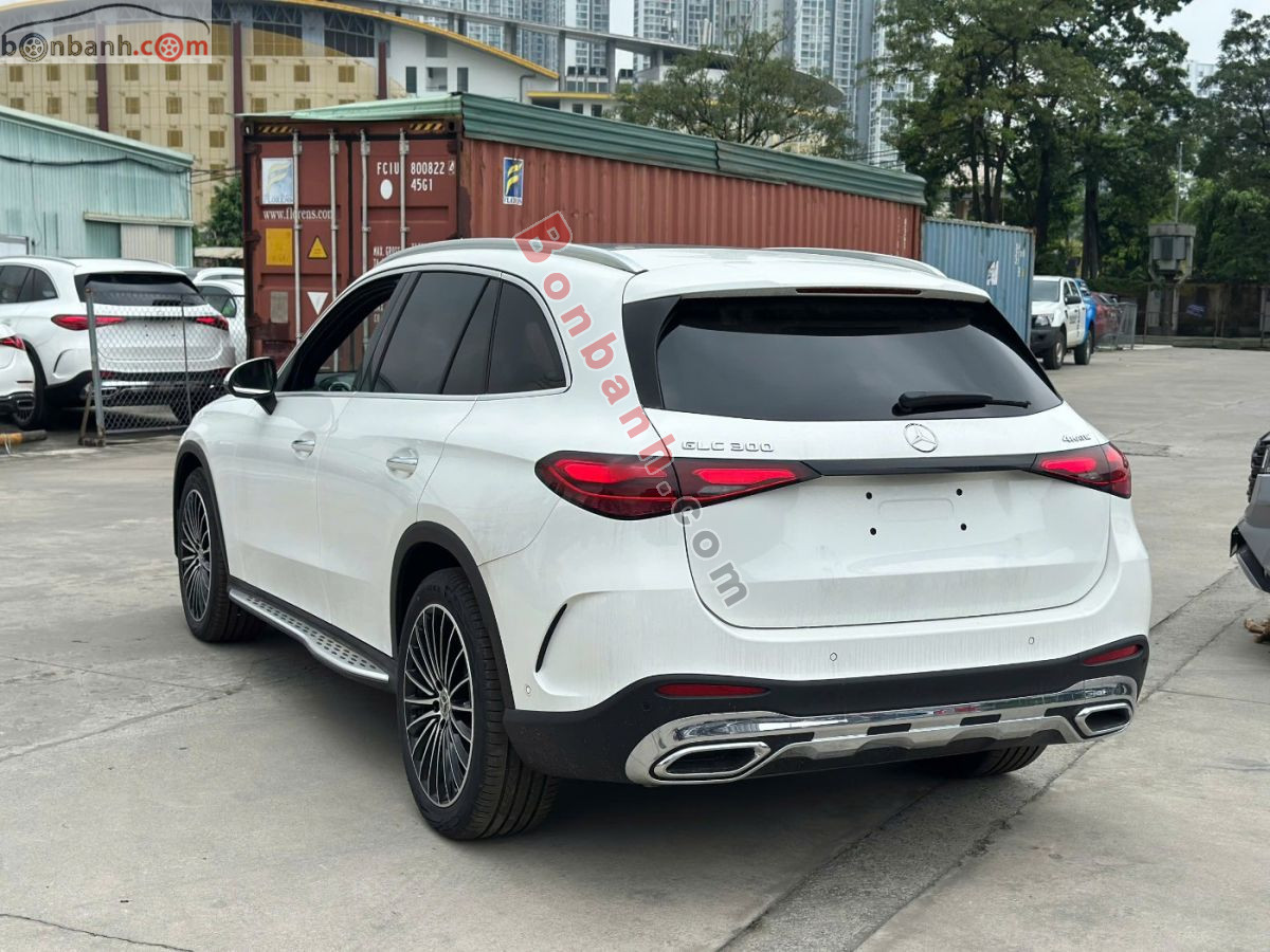 Bán ô tô Mercedes Benz GLC 300 4Matic - 2025 - xe cũ