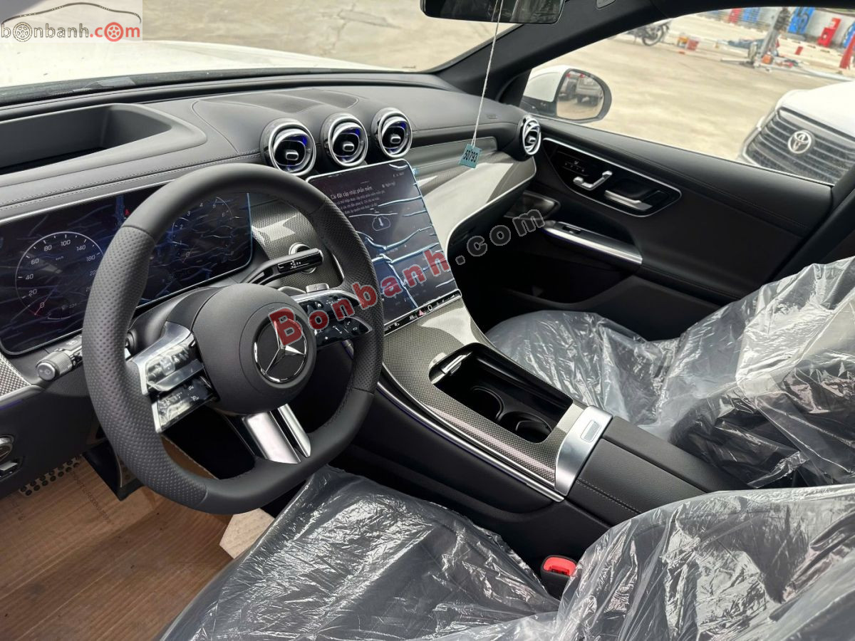 Bán ô tô Mercedes Benz GLC 300 4Matic - 2025 - xe cũ