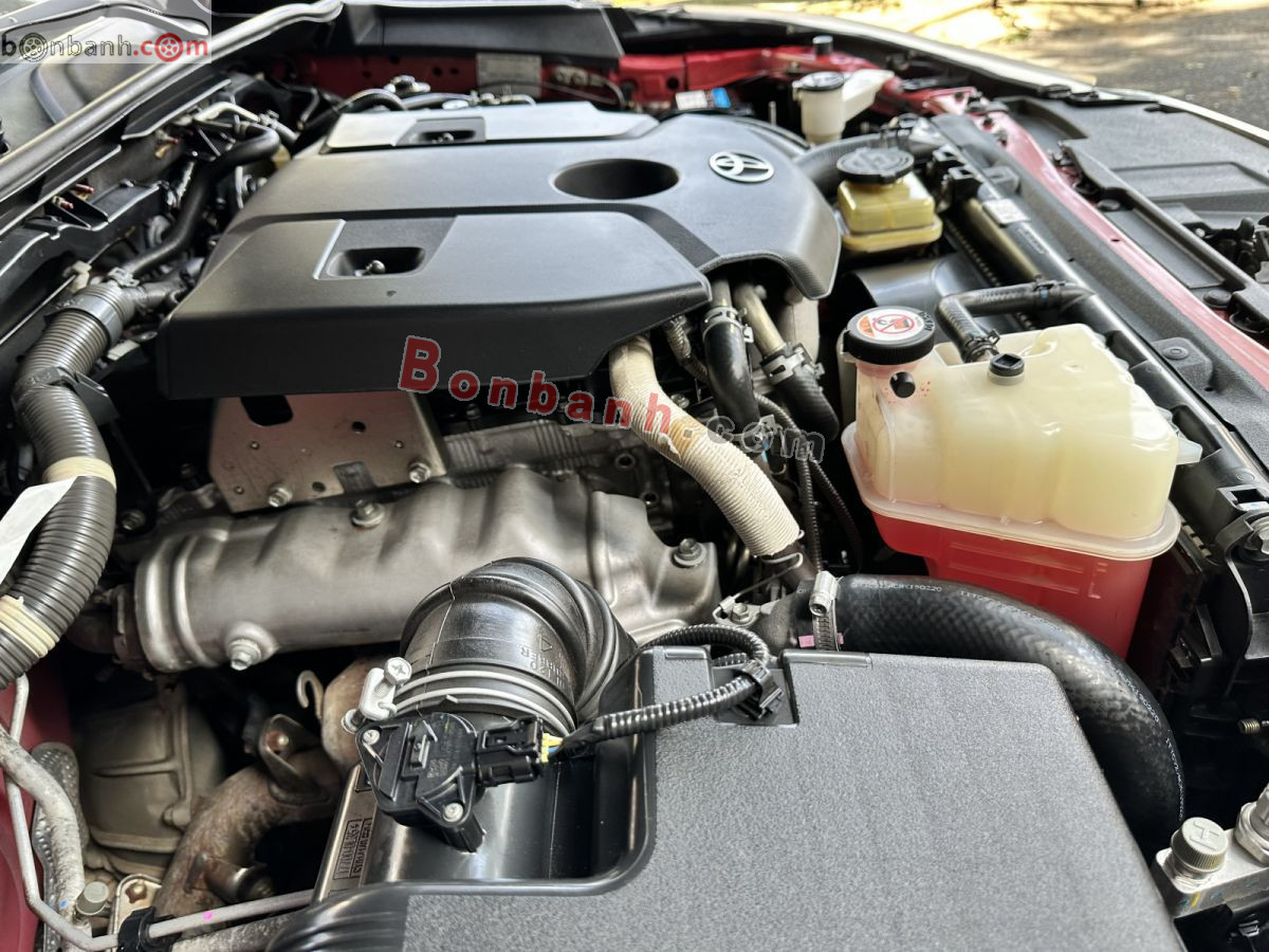 Bán ô tô Toyota Hilux 2.4E 4x2 AT - 2019 - xe cũ