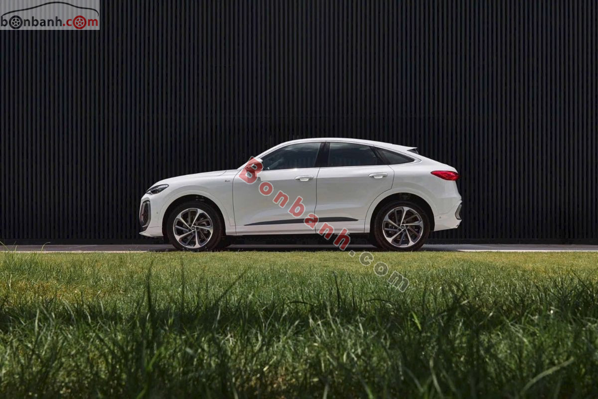Bán ô tô Audi Q5 Sportback Sline 45 TFSI Quattro - 2026 - xe mới