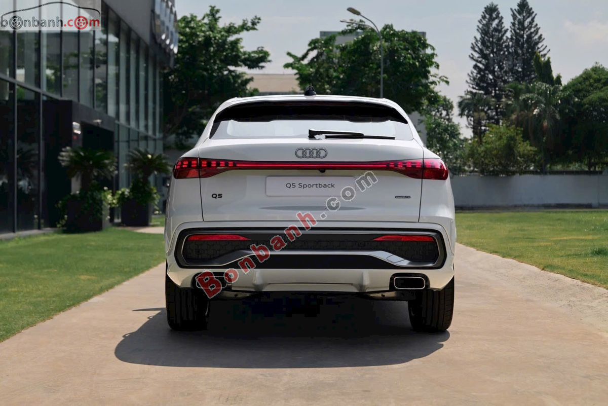 Bán ô tô Audi Q5 Sportback Sline 45 TFSI Quattro - 2026 - xe mới
