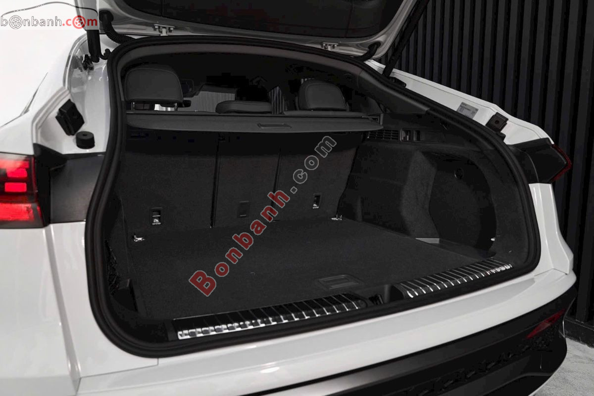 Bán ô tô Audi Q5 Sportback Sline 45 TFSI Quattro - 2026 - xe mới