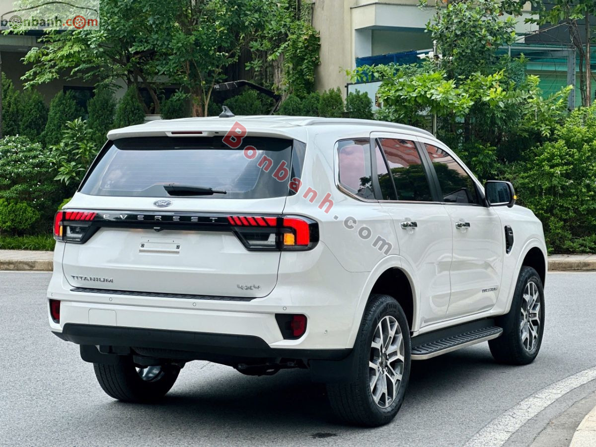 Bán ô tô Ford Everest Titanium Plus 2.0L 4x4 AT - 2023 - xe cũ