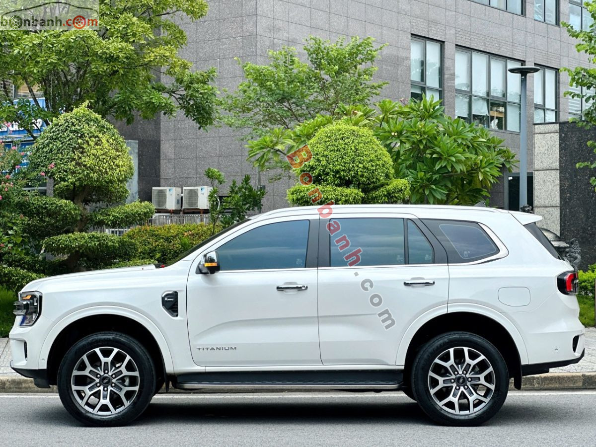 Bán ô tô Ford Everest Titanium Plus 2.0L 4x4 AT - 2023 - xe cũ