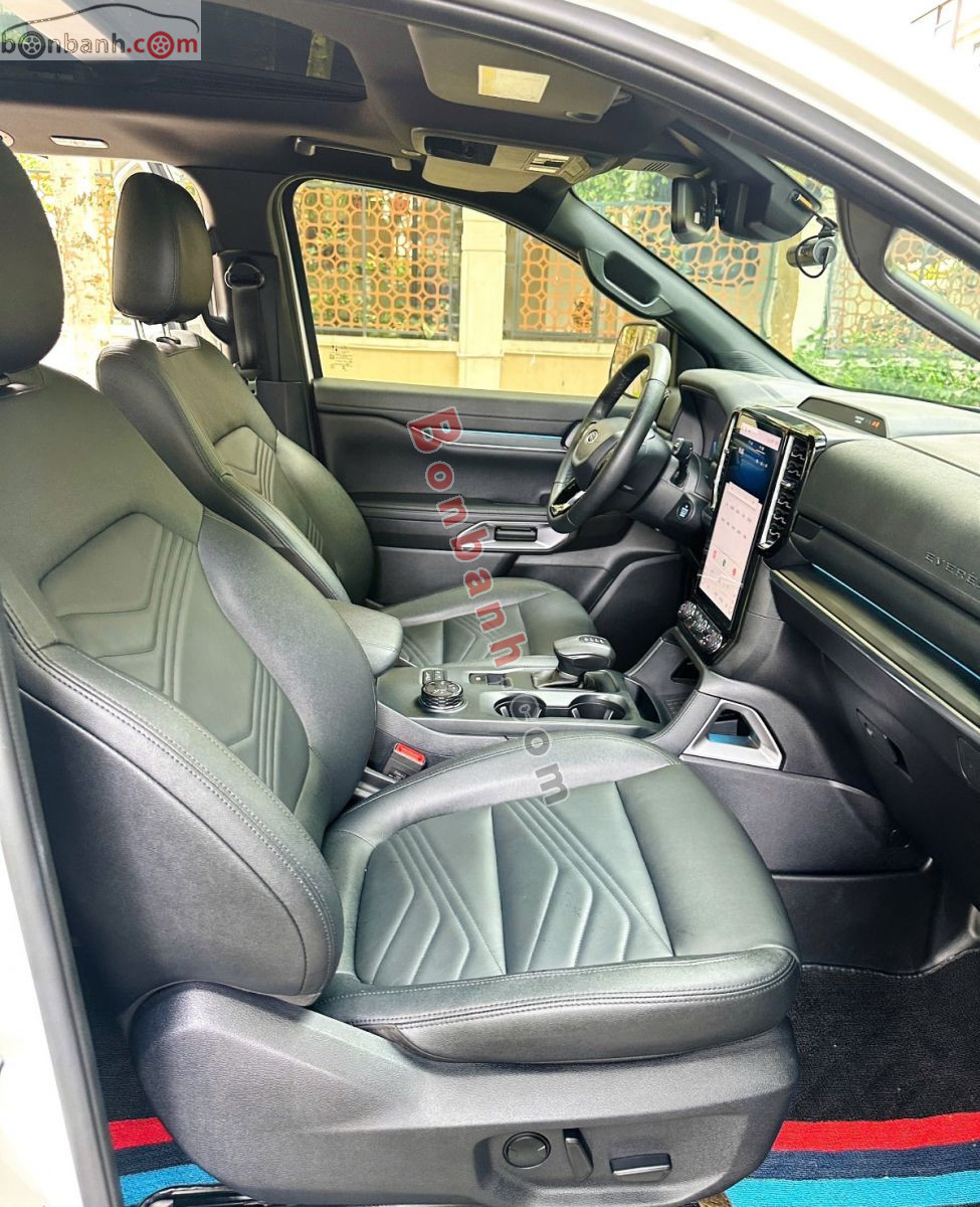 Bán ô tô Ford Everest Titanium Plus 2.0L 4x4 AT - 2023 - xe cũ