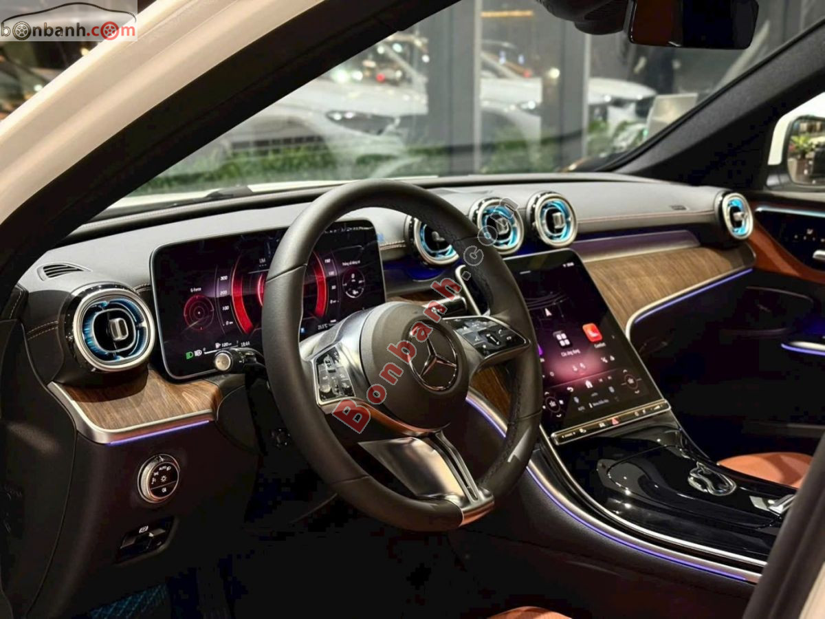 Bán ô tô Mercedes Benz C class C200 Avantgarde Plus - 2025 - xe mới