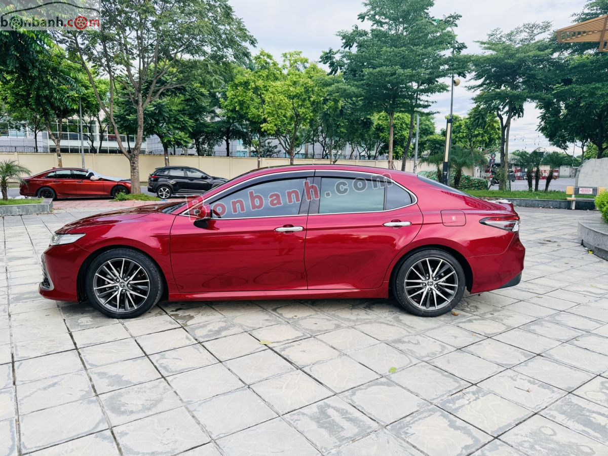 Bán ô tô Toyota Camry 2.5Q - 2022 - xe cũ