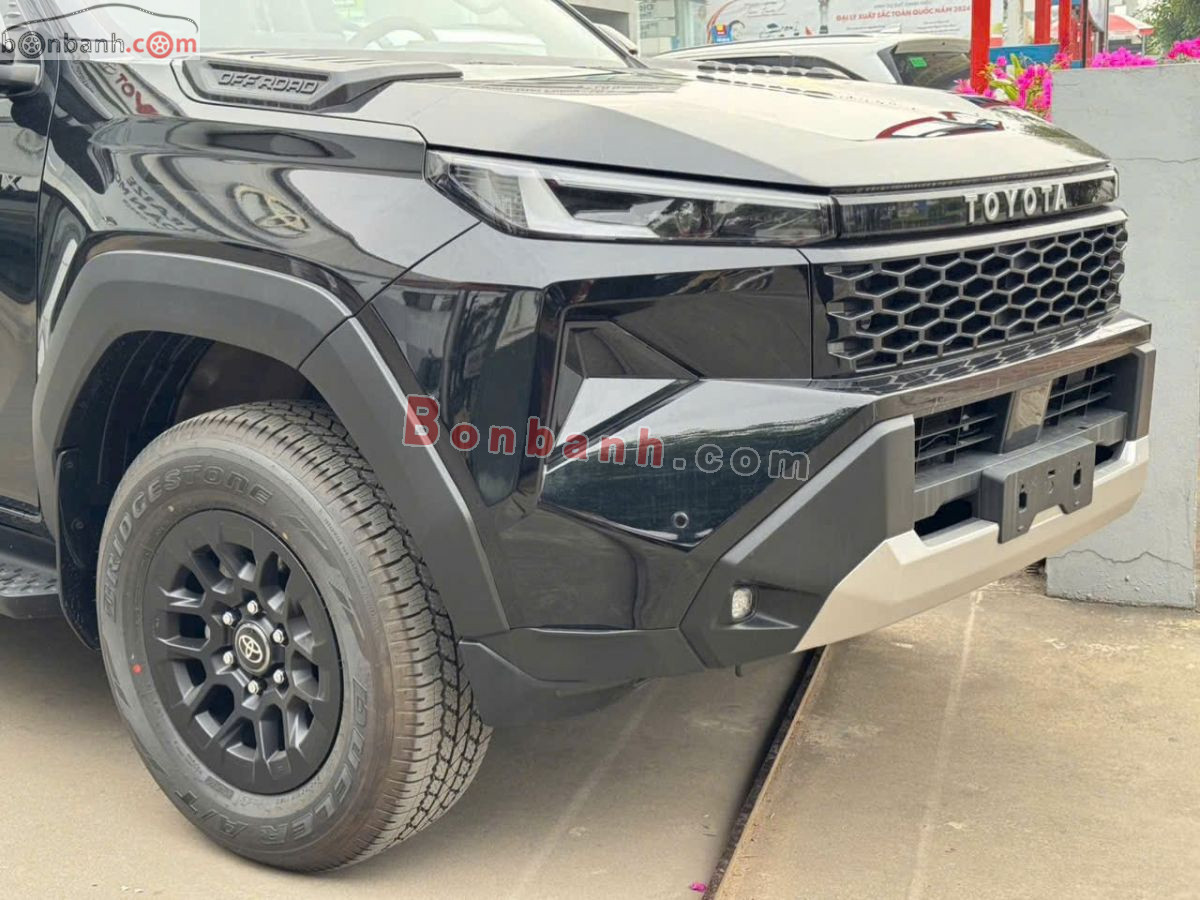 Bán ô tô Toyota Hilux Pro 2.8L 4x2 AT - 2026 - xe mới