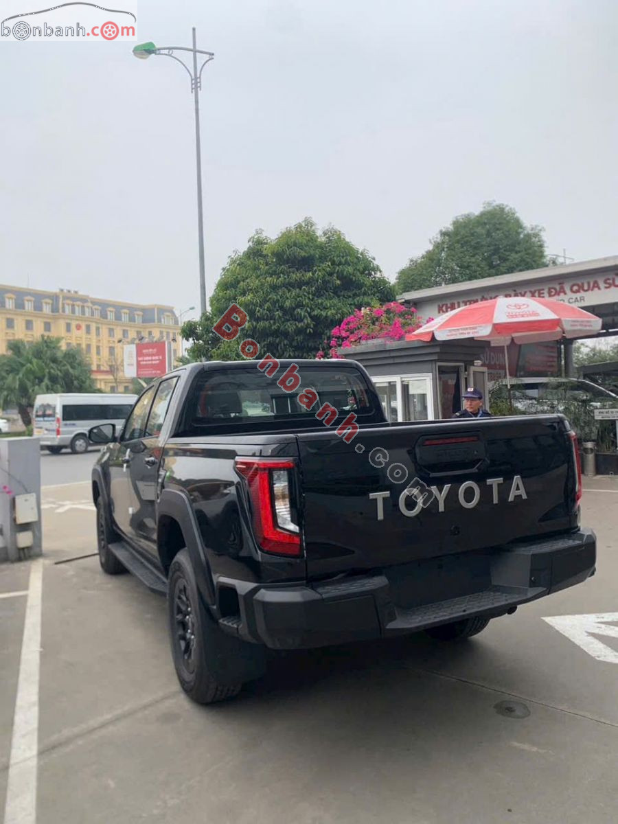 Bán ô tô Toyota Hilux Pro 2.8L 4x2 AT - 2026 - xe mới