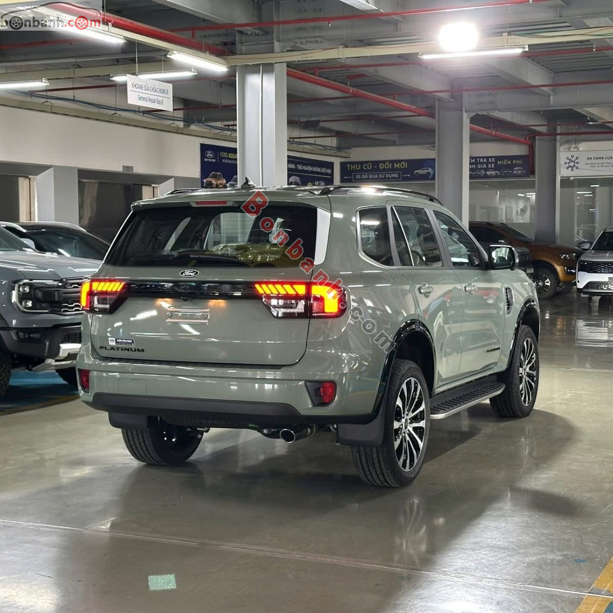Bán ô tô Ford Everest Platinum+ 2.3L 4x4 AT - 2026 - xe mới