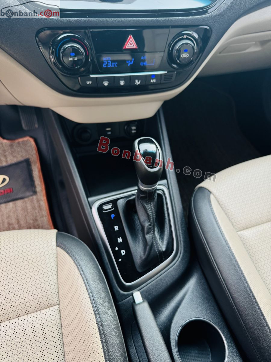 Bán ô tô Hyundai Accent 1.4 AT Đặc Biệt - 2021 - xe cũ