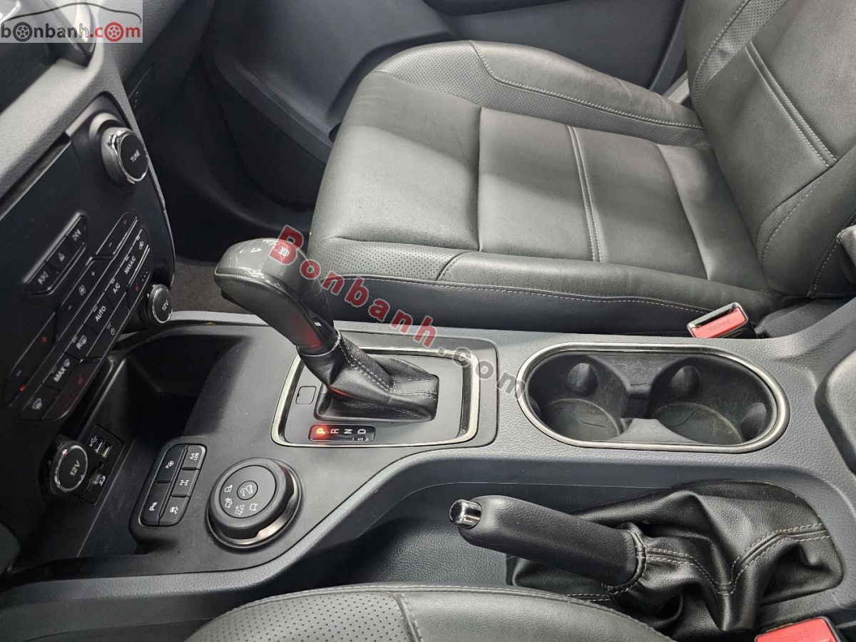 Bán ô tô Ford Everest Titanium 3.2L 4x4 AT - 2016 - xe cũ