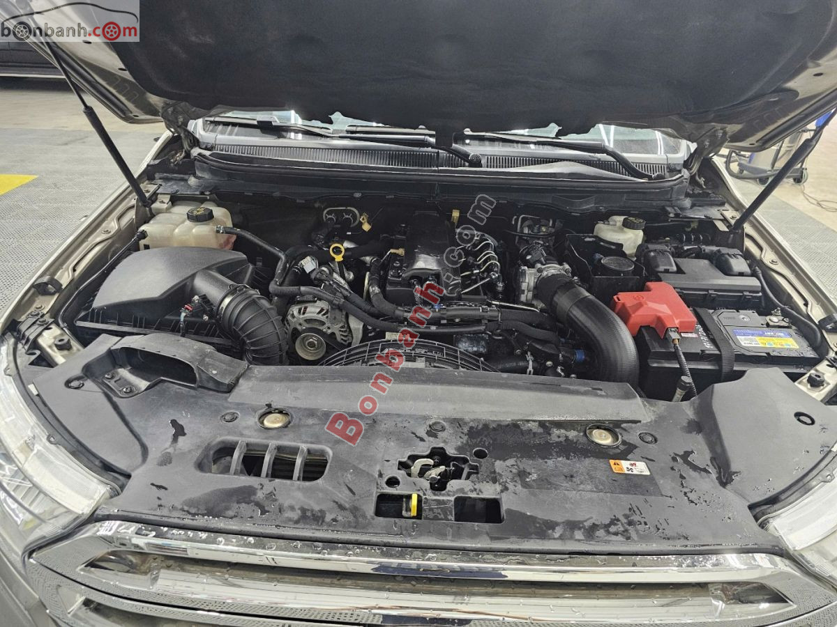 Bán ô tô Ford Everest Titanium 3.2L 4x4 AT - 2016 - xe cũ