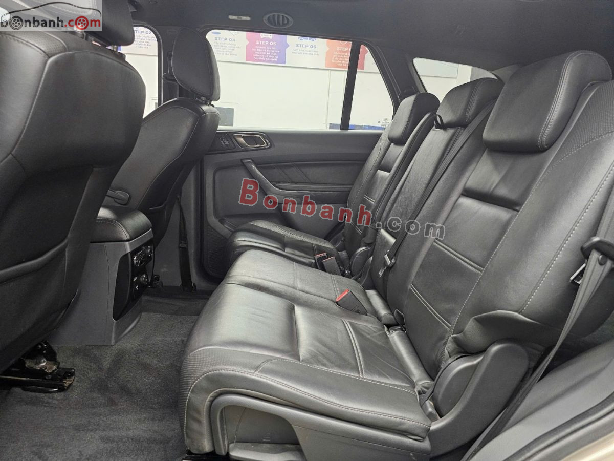 Bán ô tô Ford Everest Titanium 3.2L 4x4 AT - 2016 - xe cũ