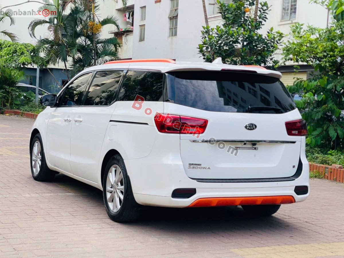 Bán ô tô Kia Sedona 2.2 DAT Luxury - 2019 - xe cũ