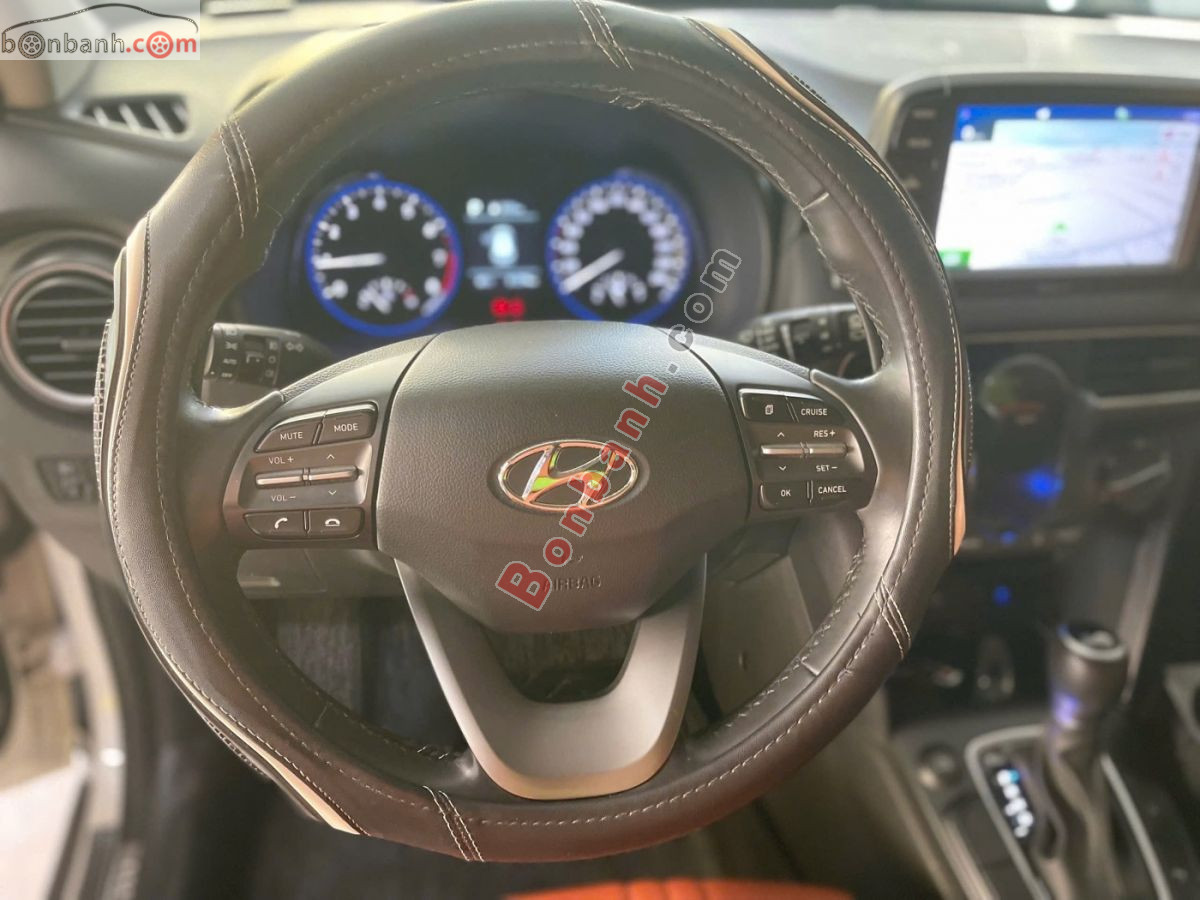 Bán ô tô Hyundai Kona Tiêu Chuẩn 2.0 AT - 2018 - xe cũ