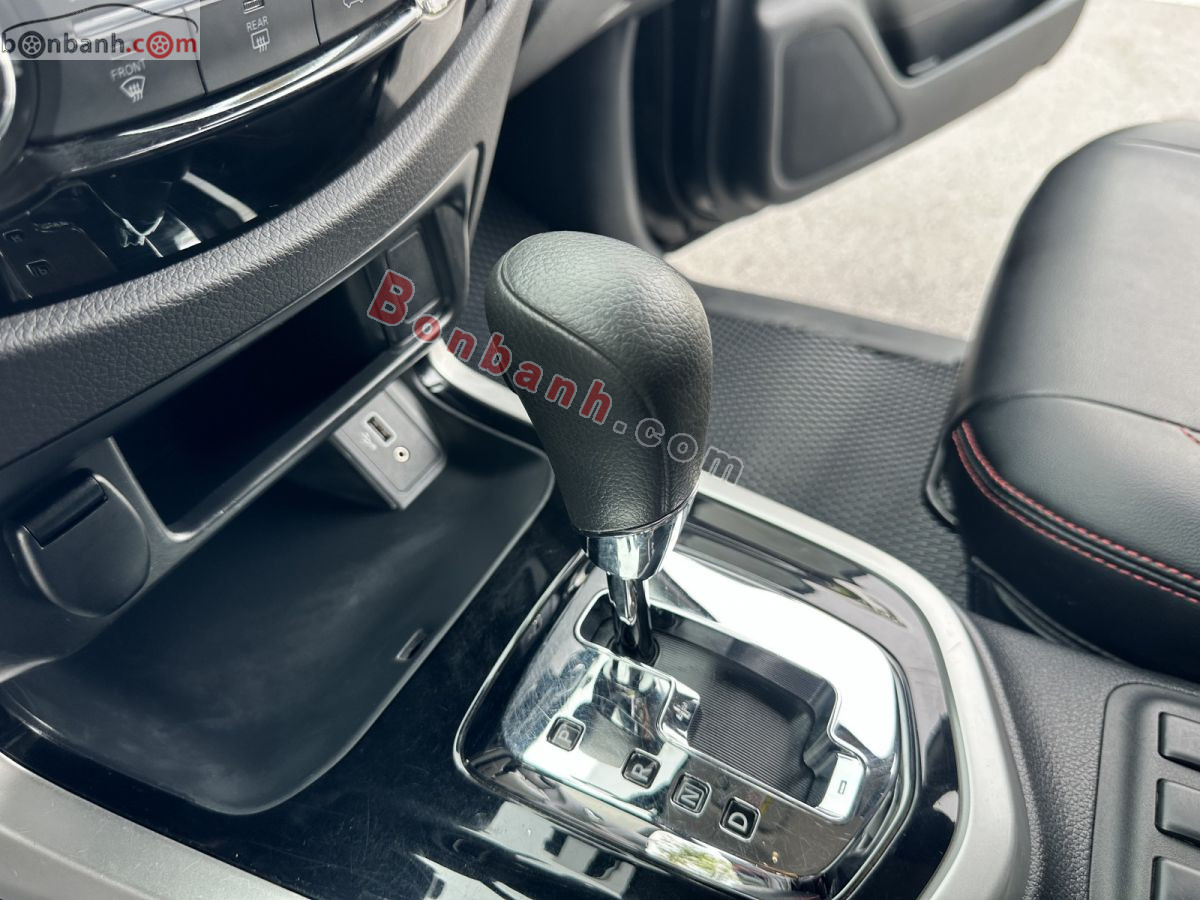 Bán ô tô Nissan Navara EL A-IVI 2.5 AT 2WD - 2020 - xe cũ