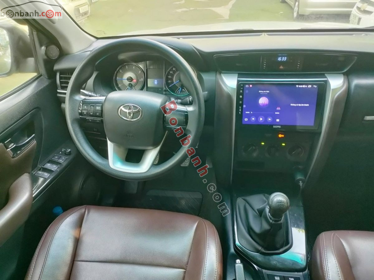Bán ô tô Toyota Fortuner 2.4G 4x2 MT - 2017 - xe cũ
