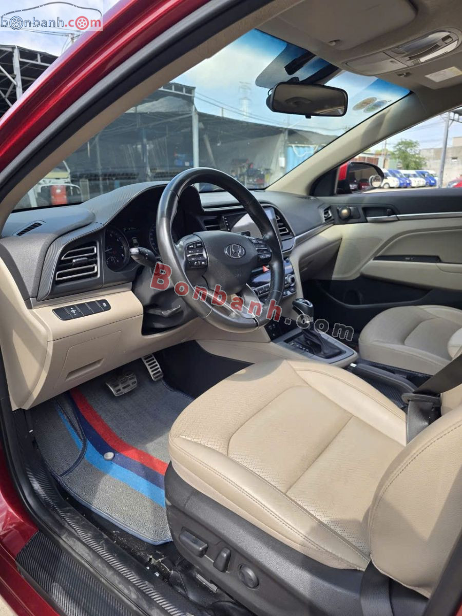 Bán ô tô Hyundai Elantra 2.0 AT - 2020 - xe cũ