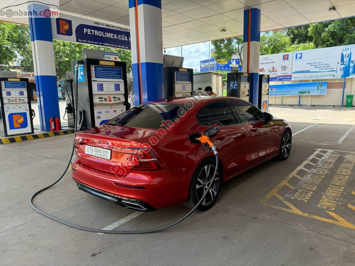 Bán ô tô Volvo S60 T5 R-Design AWD - 2021 - xe cũ