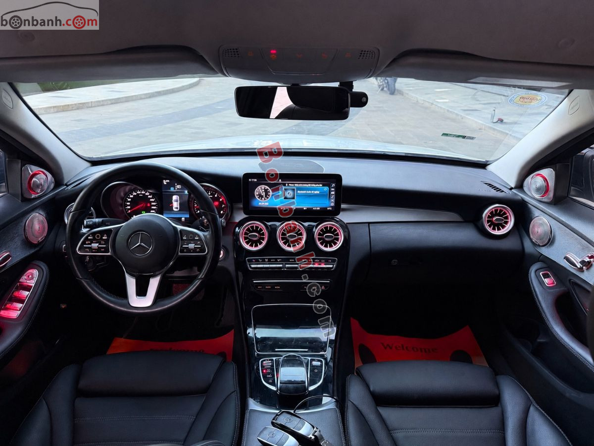 Bán ô tô Mercedes Benz C class C180 AMG - 2020 - xe cũ