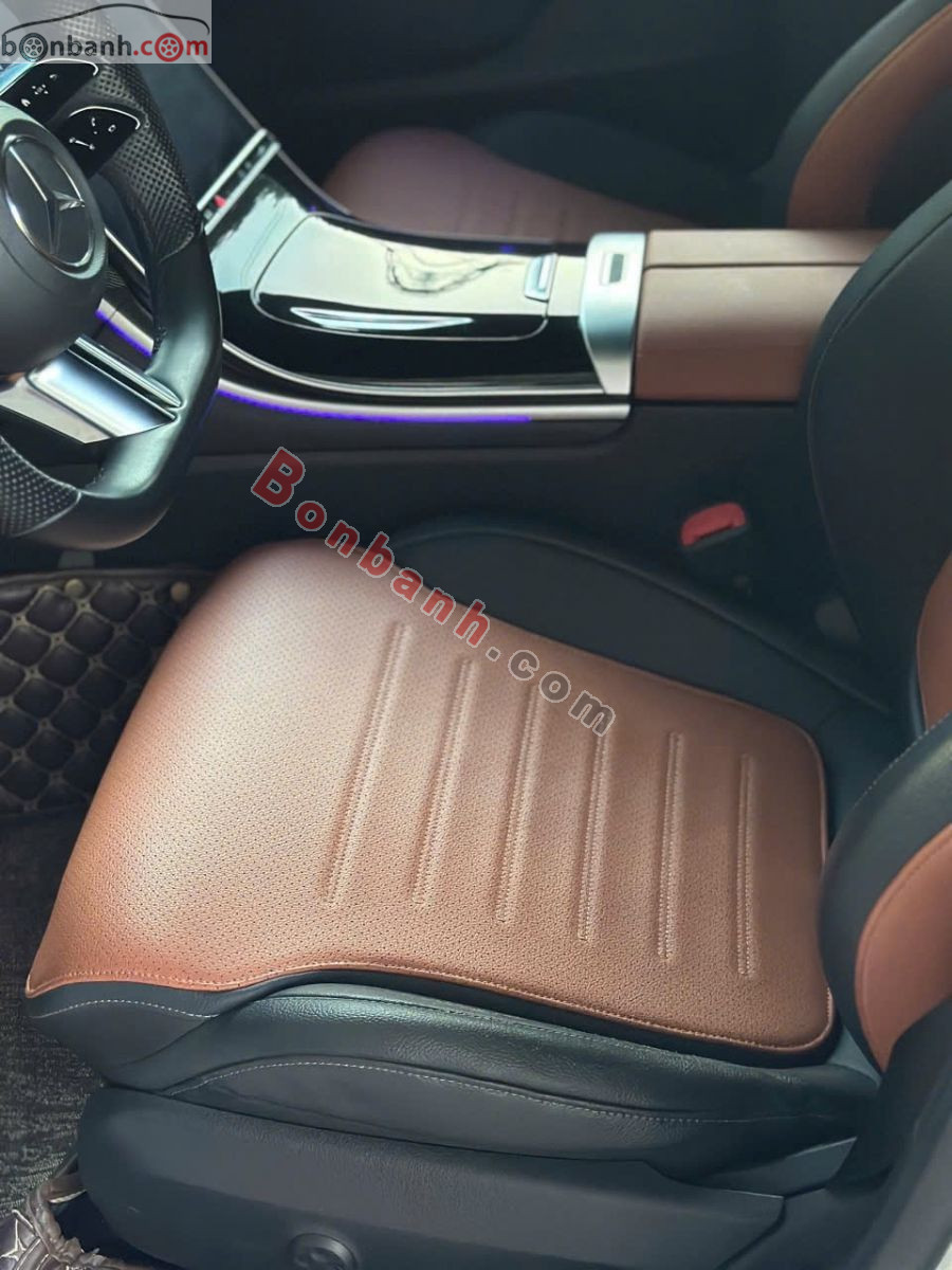 Bán ô tô Mercedes Benz C class C300 AMG - 2022 - xe cũ