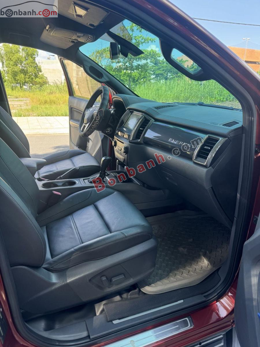 Bán ô tô Ford Everest Titanium 2.2L 4x2 AT - 2017 - xe cũ