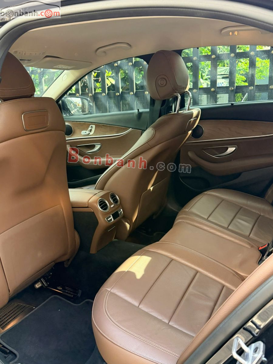 Bán ô tô Mercedes Benz E class E200 - 2019 - xe cũ