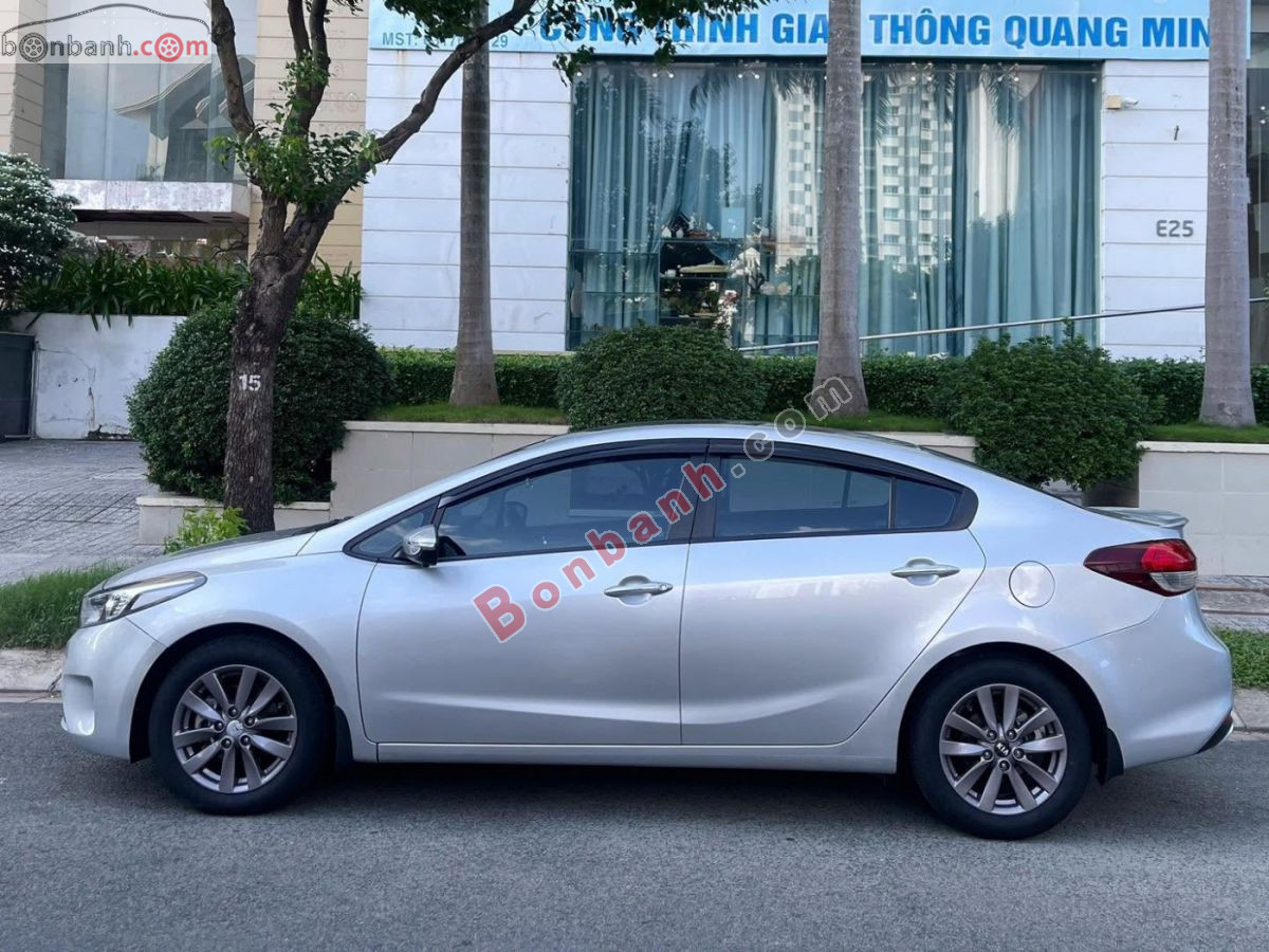 Bán ô tô Kia Cerato 1.6 MT - 2017 - xe cũ