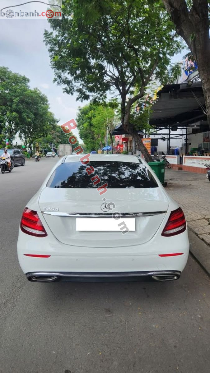 Bán ô tô Mercedes Benz E class E250 - 2018 - xe cũ