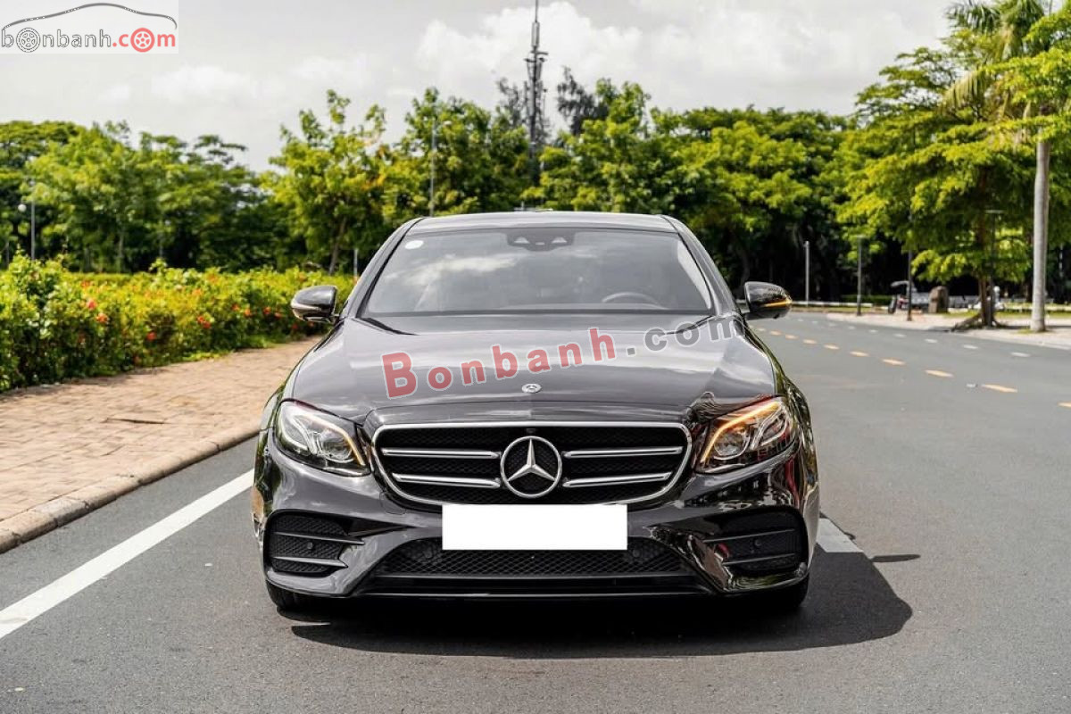 Bán ô tô Mercedes Benz E class E300 AMG - 2019 - xe cũ