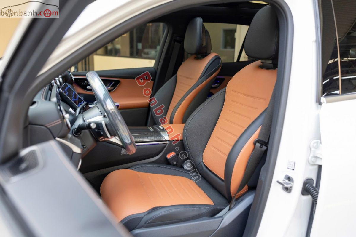 Bán ô tô Mercedes Benz GLC 300 4Matic - 2026 - xe mới