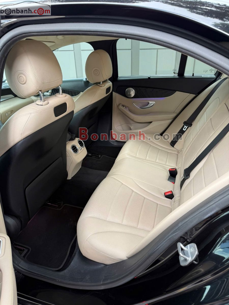 Bán ô tô Mercedes Benz C class C200 - 2018 - xe cũ