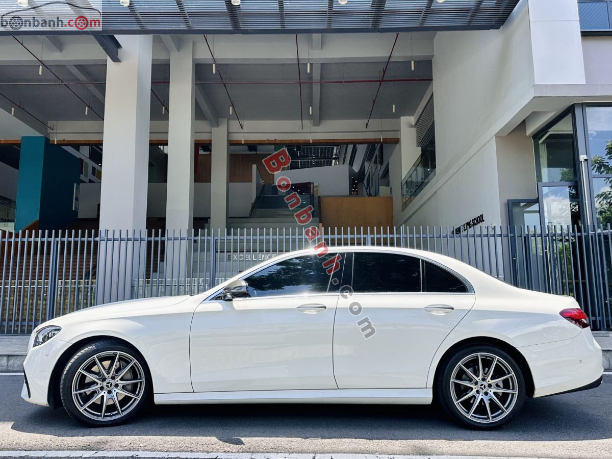 Bán ô tô Mercedes Benz E class E300 AMG - 2022 - xe cũ