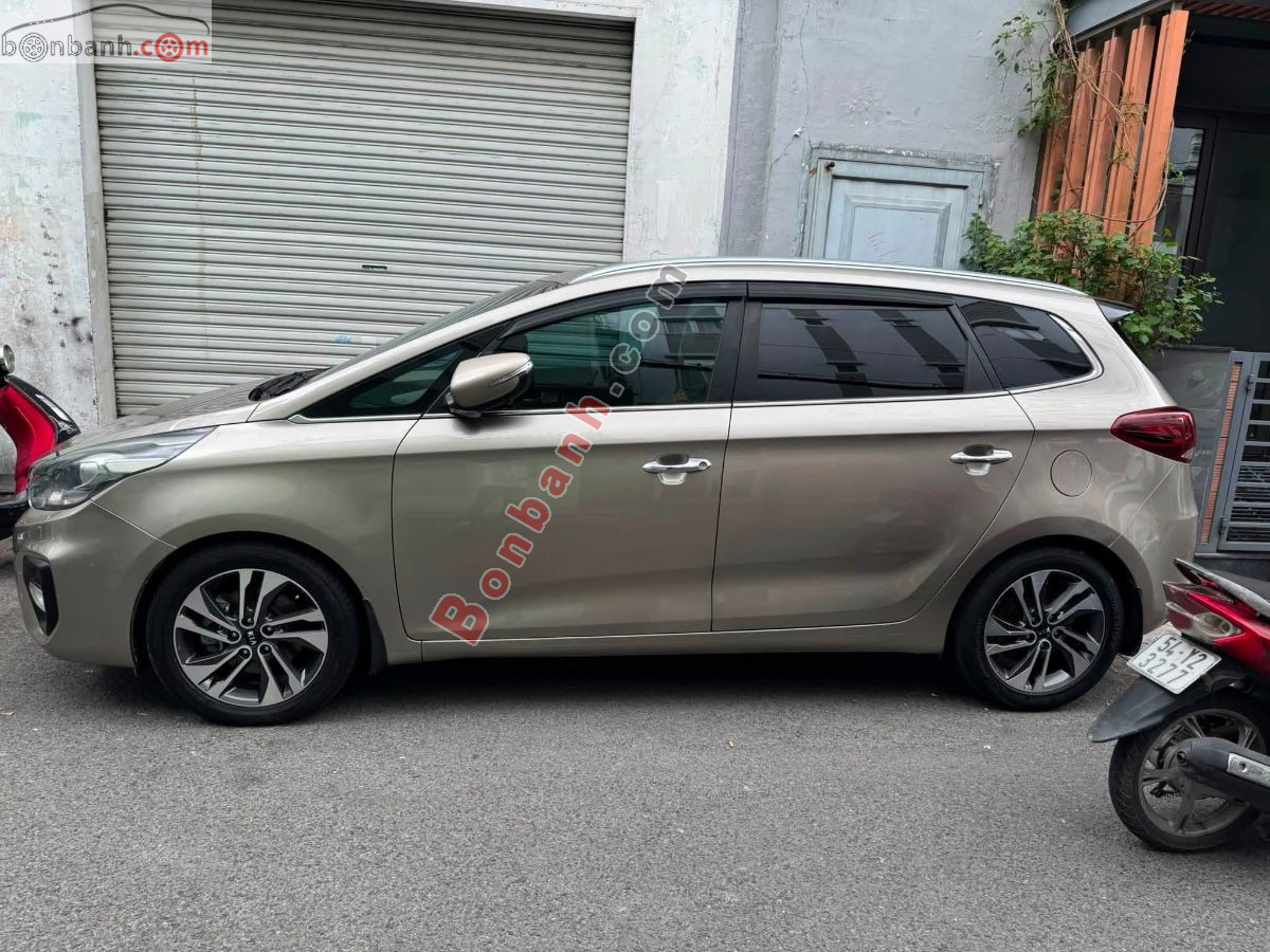 Bán ô tô Kia Rondo GAT - 2018 - xe cũ
