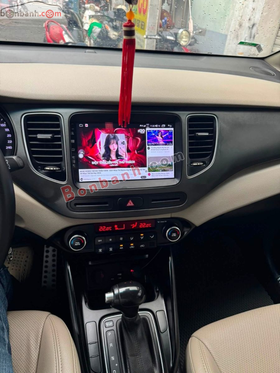 Bán ô tô Kia Rondo GAT - 2018 - xe cũ